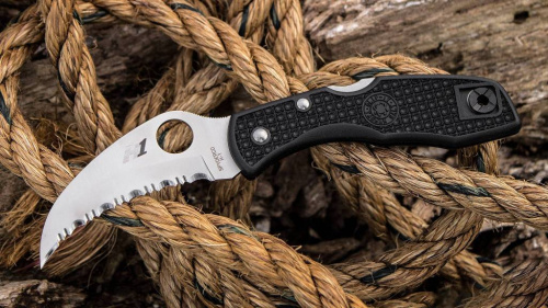 Складной нож Spyderco Tasman Salt™ 106SBK фото 4 Складной нож Spyderco Tasman Salt™ 106SBK фото 4